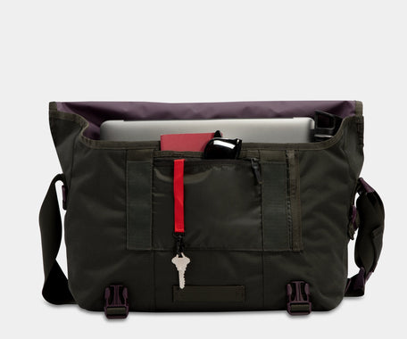 Lightweight Flight Messenger Bag Lightweight Flight Messenger Bag