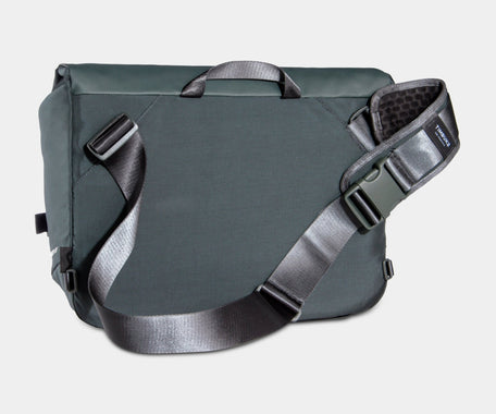 Stark Commuter Messenger Bag