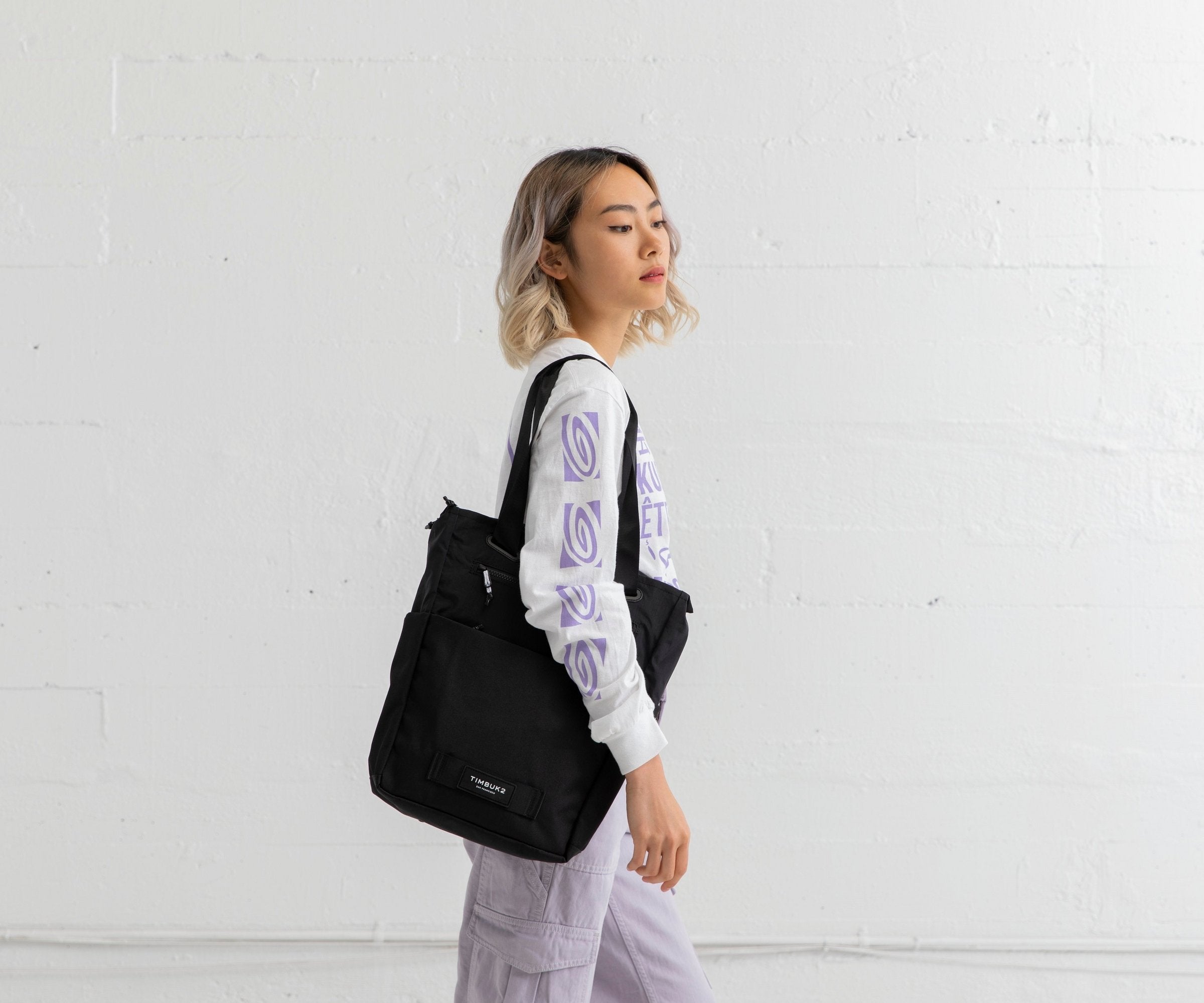 timbuk2 scholar tote bag Convertible Backpack it makes for easy everyday use Timbuk2 TBH Scholar Tote Pack